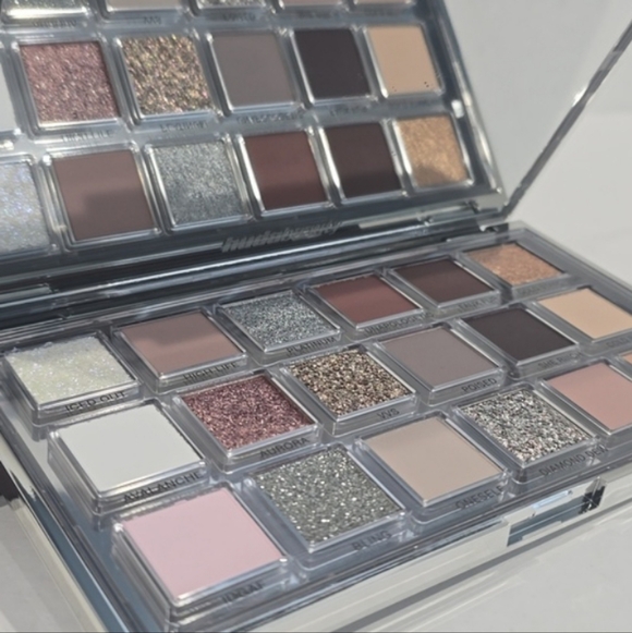 HUDA BEAUTY Other - Huda Beauty Icy Nude Glamorous Eyeshadow Palette with Silver and Brown Shades